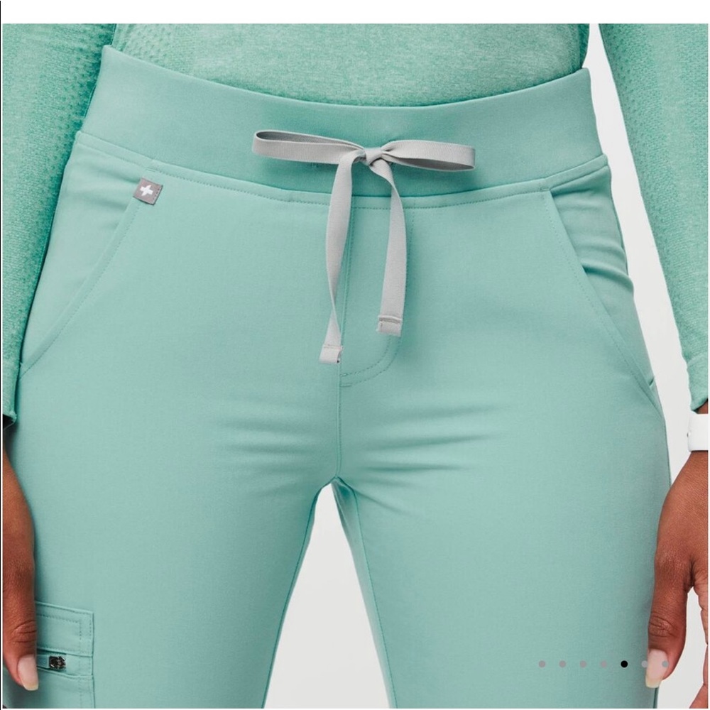 FIGS Seaglass (bought last week, worn once)